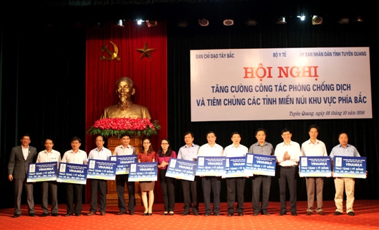 Vinamilk tiên phong trong Sữa học đường, vì một Việt Nam vươn cao ảnh 1